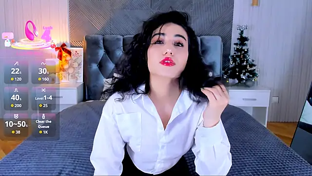 Maya Rogerss online show from 01/07/26, 02:33