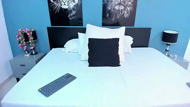 SophiaQueens online show from 01/13/26, 08:13