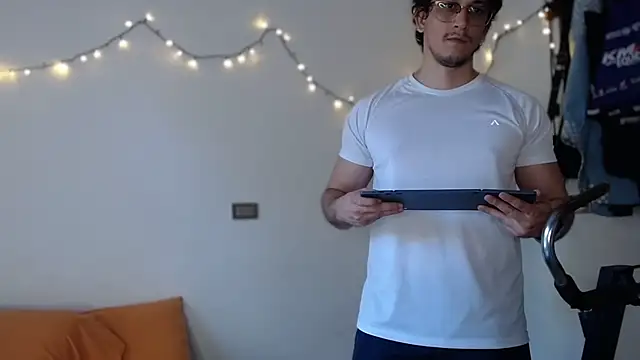 chicoinhibido online show from 12/15/25, 08:47
