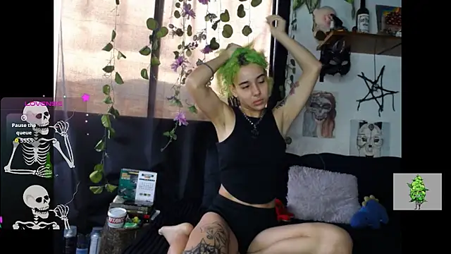 Snapshot of 420mussa chatting on 02/21/26, 03:58 420mussa online show from 02/21/26, 03:58