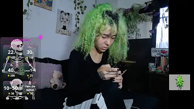 Snapshot of 420mussa chatting on 04/12/26, 04:10 420mussa online show from 04/12/26, 04:10