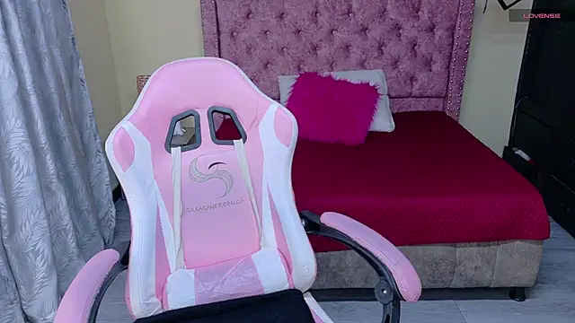 sweet  thang online show from 11/29/25, 04:45