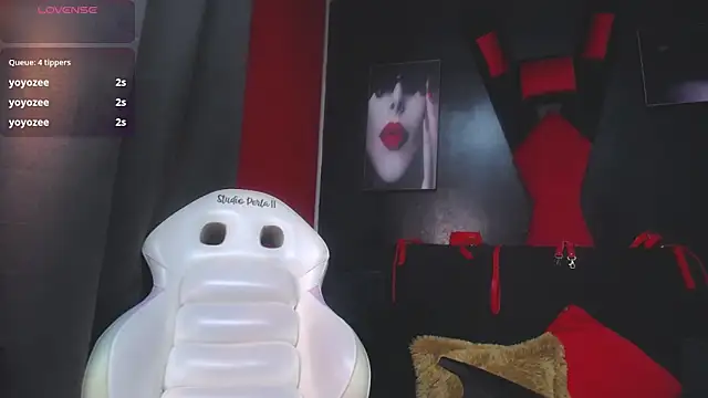 Snapshot of sweet__thang chatting on 03/18/25, 09:56 sweet thang online show from 03/18/25, 09:56