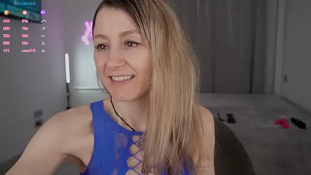   Milana     online show from 05/05/26, 05:49