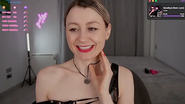   Milana     online show from 04/03/26, 02:45