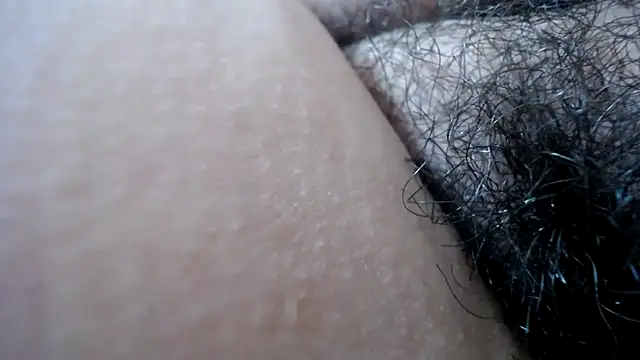 Snapshot of ANA-BULLOCK- chatting on 09/18/25, 12:30 ANA-BULLOCK- online show from 09/18/25, 12:30