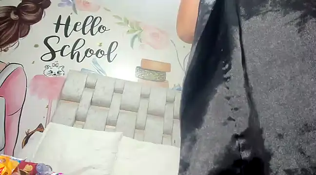 Snapshot of ANA-BULLOCK- chatting on 03/12/25, 09:13 ANA-BULLOCK- online show from 03/12/25, 09:13