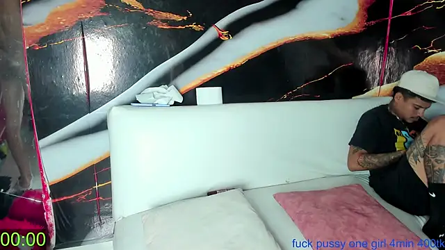 hot dirty paradise 66 online show from 04/08/26, 04:25