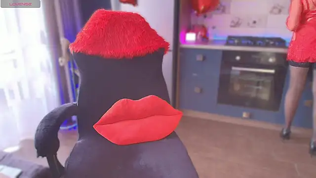 emlana online show from 03/23/26, 02:28