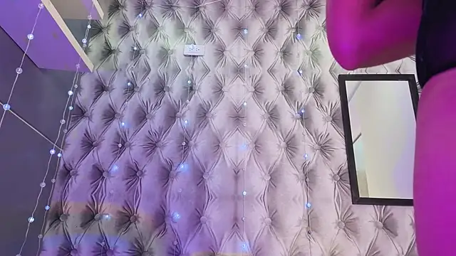 Snapshot of _Gabytaylor chatting on 12/05/25, 11:20 Gabytaylor online show from 12/05/25, 11:20