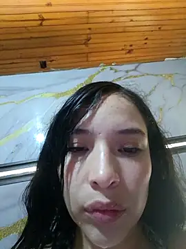 Zoebreastmilk2 online show from 04/26/26, 06:27