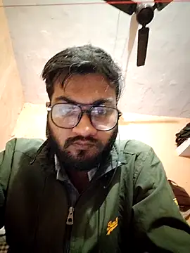 mpaale11 online show from 11/10/25, 01:38