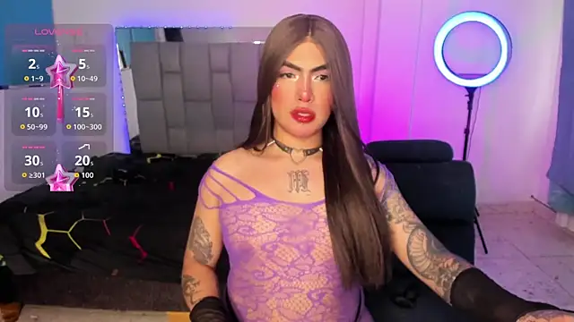 Sophie whitexxx online show from 07/19/26, 09:00