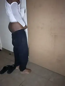 bakedsnackmmh online show from 11/24/25, 01:49