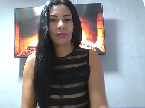 DaphneRosses online show from 09/10/25, 02:05