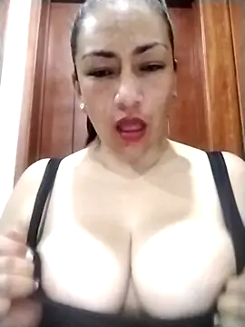 Carlasm- online show from 11/05/25, 10:46