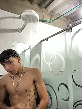 Snapshot of pipe_sex chatting on 03/06/25, 11:53 pipe sex online show from 03/06/25, 11:53