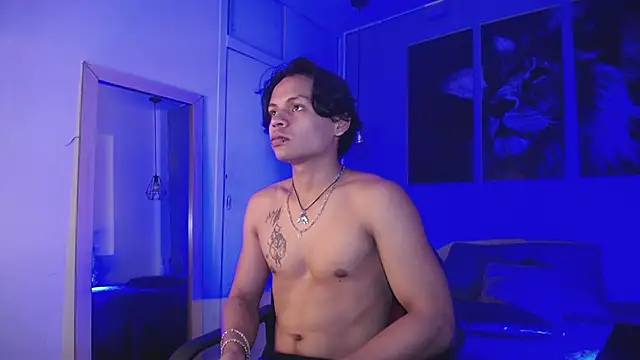 Snapshot of Draco_collins chatting on 11/07/25, 08:35 Draco collins online show from 11/07/25, 08:35