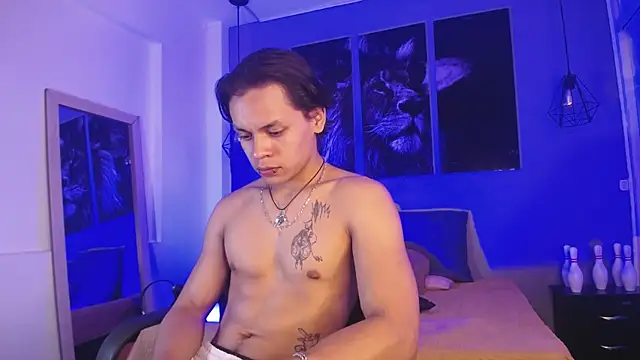 Snapshot of Draco_collins chatting on 11/06/25, 08:02 Draco collins online show from 11/06/25, 08:02