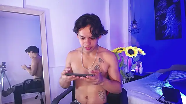 Snapshot of Draco_collins chatting on 09/19/25, 08:29 Draco collins online show from 09/19/25, 08:29