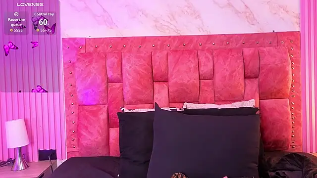 goldilockss15 online show from 03/25/26, 11:09