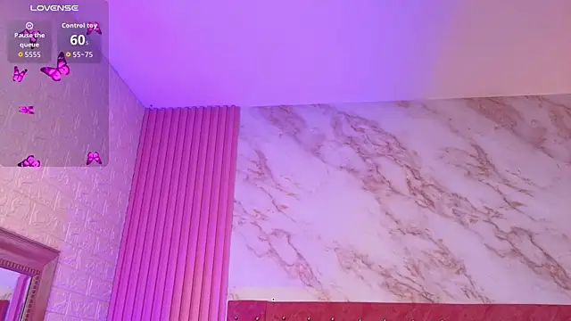 goldilockss15 online show from 04/10/26, 11:28