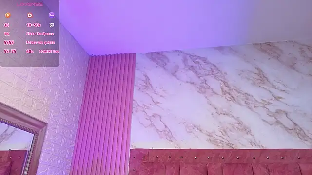 goldilockss15 online show from 04/15/26, 11:27