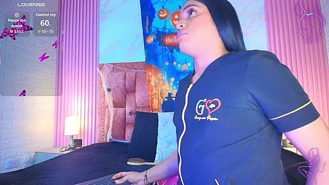 goldilockss15 online show from 11/01/25, 03:24