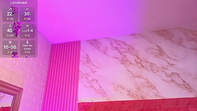 goldilockss15 online show from 04/12/26, 12:30