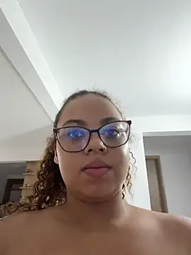 AlesiaCooper online show from 07/05/26, 05:47