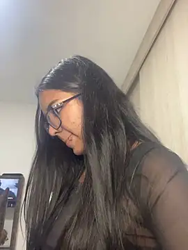 Snapshot of sofi_grisaless chatting on 10/05/25, 02:57 sofi grisaless online show from 10/05/25, 02:57
