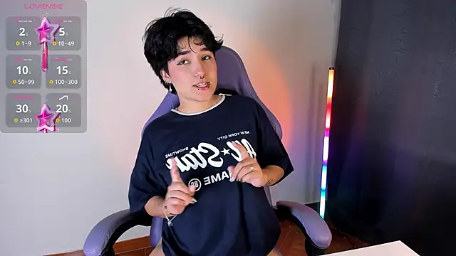 emma cute7 online show from 02/27/26, 10:15