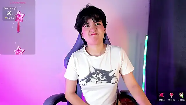 emma cute7 online show from 05/15/26, 10:02