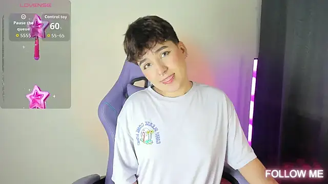 Snapshot of emma_cute7 chatting on 11/14/25, 12:14 emma cute7 online show from 11/14/25, 12:14