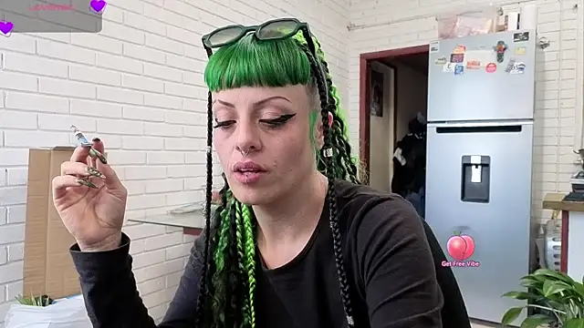 freyaa sorcerees online show from 09/08/25, 07:35