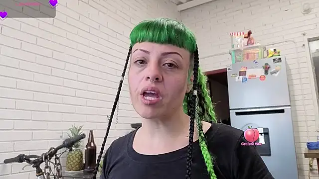 freyaa sorcerees online show from 09/14/25, 07:47