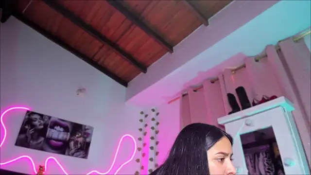 Vickysth online show from 10/05/25, 09:27