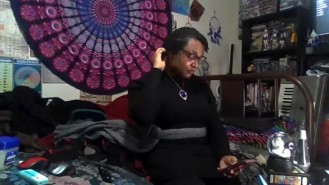 GardeniaFields online show from 11/30/25, 05:19