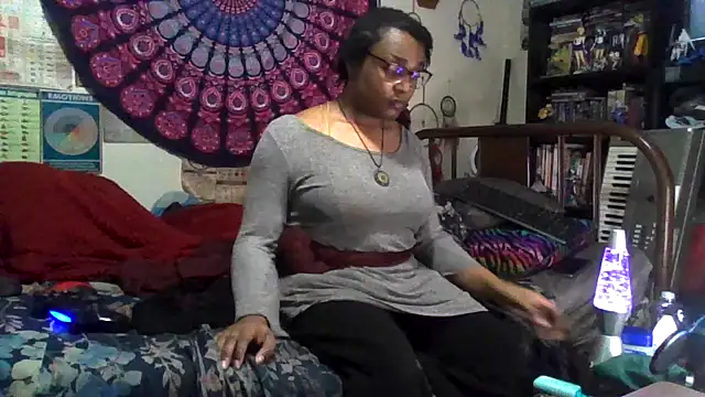 GardeniaFields online show from 11/16/25, 06:51