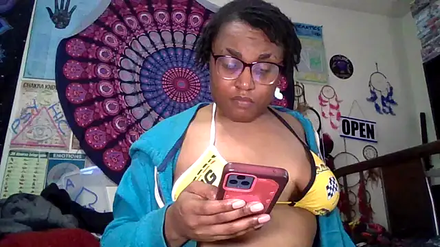 GardeniaFields online show from 04/19/26, 08:26