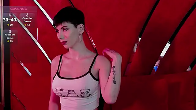 Roxxy Rouge online show from 11/30/25, 05:47