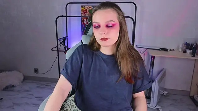 monicaerotic online show from 10/25/25, 06:19