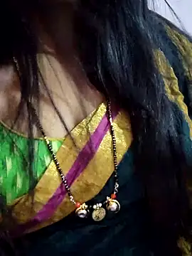 Snapshot of Indian_kannada_girl1 chatting on 03/14/25, 04:43 Indian kannada girl1 online show from 03/14/25, 04:43