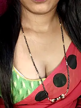 Snapshot of Indian_kannada_girl1 chatting on 03/10/25, 05:54 Indian kannada girl1 online show from 03/10/25, 05:54