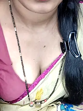 Snapshot of Indian_kannada_girl1 chatting on 09/22/25, 05:24 Indian kannada girl1 online show from 09/22/25, 05:24