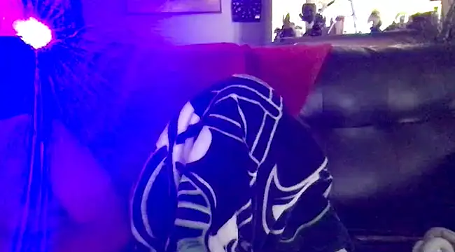 flores6cachondo9 online show from 03/16/25, 08:54