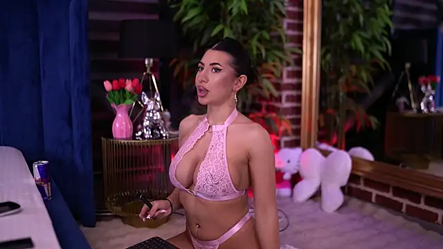 TanyaVonDe online show from 02/04/26, 06:58