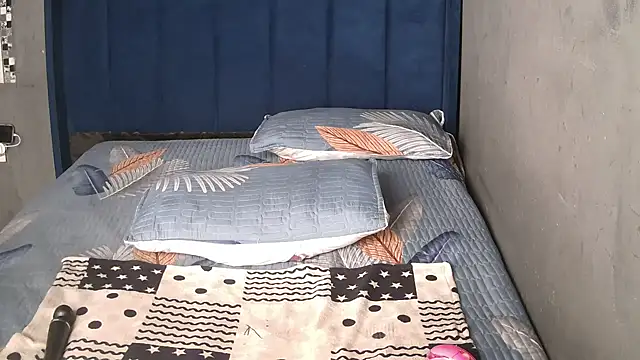 SexyShybarbie online show from 01/12/26, 05:47