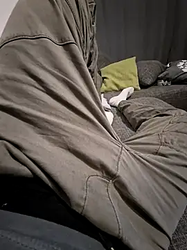 Smokeym123 online show from 10/19/25, 01:19