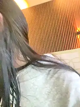 MagieeThomson online show from 11/08/25, 01:03